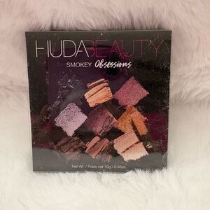 3 HUDA BEAUTY Quad Palettes